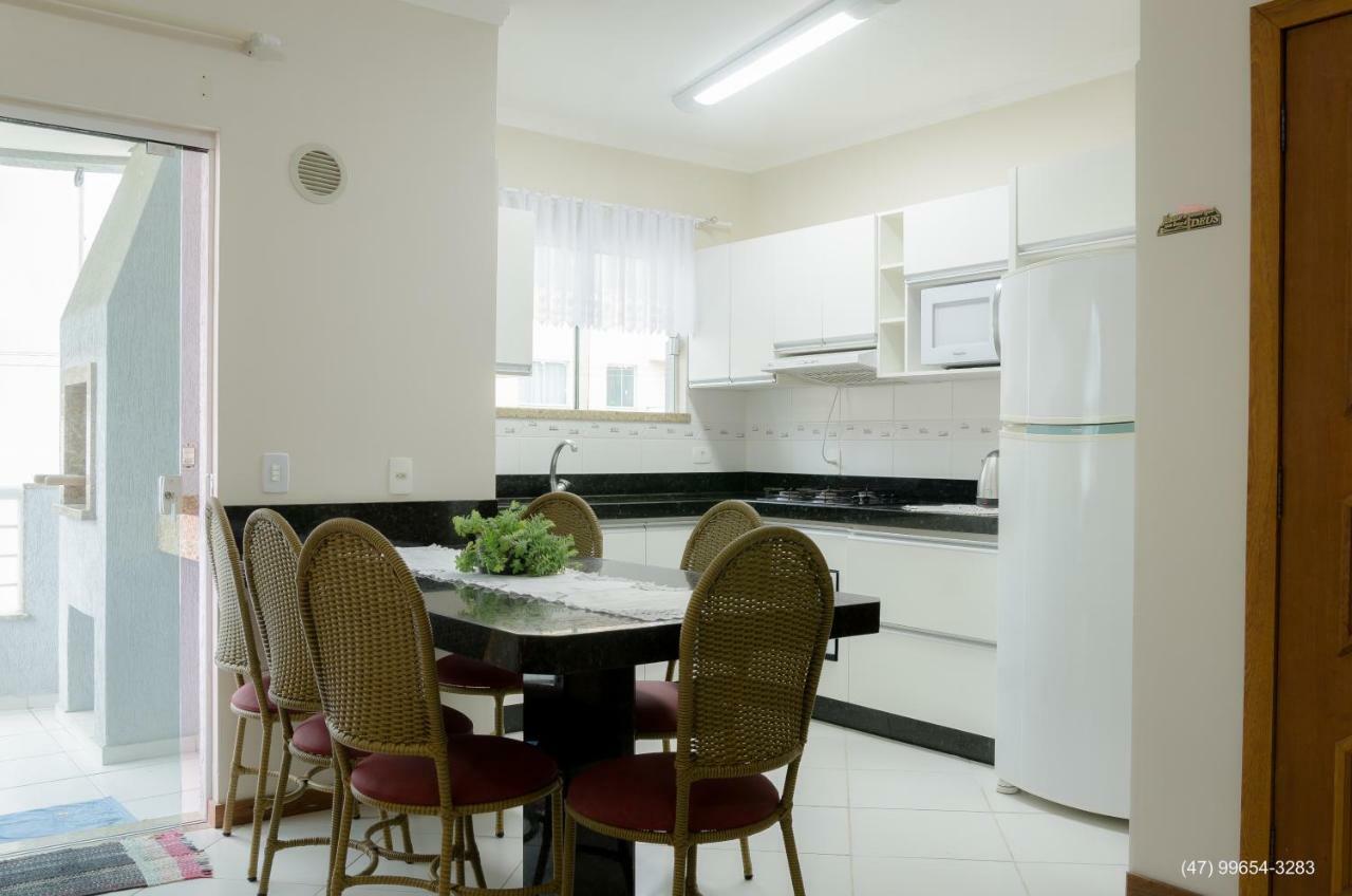Apto 301 - Edificio London Apartment Bombinhas Exterior photo